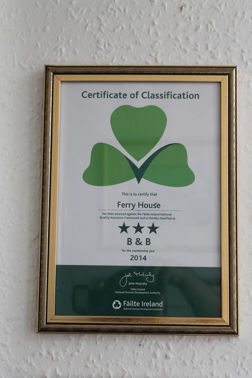 Ferry House Bed & Breakfast Dun Laoghaire Esterno foto